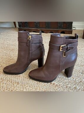Lauren Ralph Lauren Madisyn burnished boots.  7.5 women